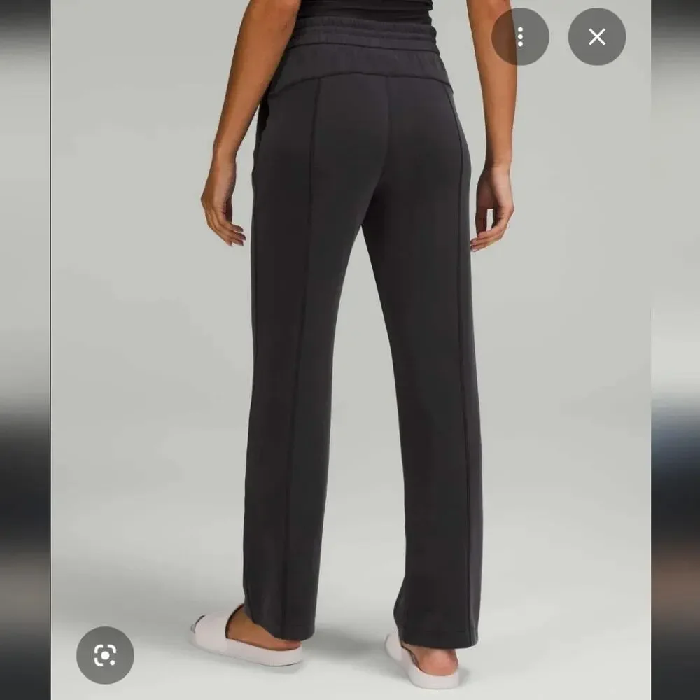 Lululemon Black Softstreme High-Rise Straight Leg Pant Regular Size 6 Small